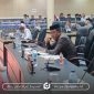 Arman Naway saat membacakan pandangan fraksi (foto: Humas DPRD)