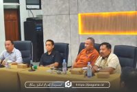 Wakil DPRD Boalemo, Iwan Woluwo. (Ujung kanan) foto/istimewa