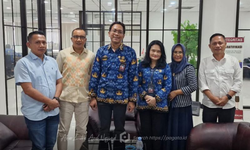 Wakil Bupati Boalemo Lahmuddin Hambali didampingi Kepala BKPSDM Kabupaten Boalemo Rahmat Biya melaksanakan audiensi dengan Direktur Pengawasan dan Pengendalian BKN RI. Foto/istimewa