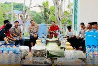 Potret Kehangatan Kapolres Boalemo dengan jajarannya, bersama Aliansi Jurnalis Boalemo. Foto/@dokumentasi dan publikasi (AJB)