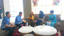 Perkuat Perlindungan Perempuan dan Anak, Sekda Boalemo Serahkan Proposal Pembangunan UPTD PPA ke KemenPPPA. Foto/@ist.