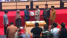 Pemkab Boalemo Serahkan Rancangan KUA-PPAS 2027. Foto/@redaksi