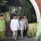 Didampingi Wakil Bupati dan Ketua DPRD Boalemo, Bupati Rum Pagau saat Menghadiri Peringatan Maulid Nabi 1448 H. Foto/@forkopimda