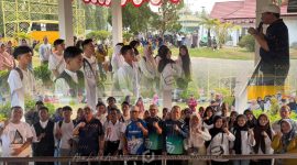 Pelepasan Mahasiswa Universitas STIKES Famika Makassar, oleh Bupati Boalemo. Foto/@fey (goupdate.id)