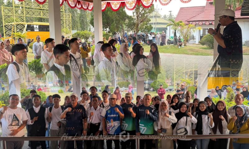 Pelepasan Mahasiswa Universitas STIKES Famika Makassar, oleh Bupati Boalemo. Foto/@fey (goupdate.id)
